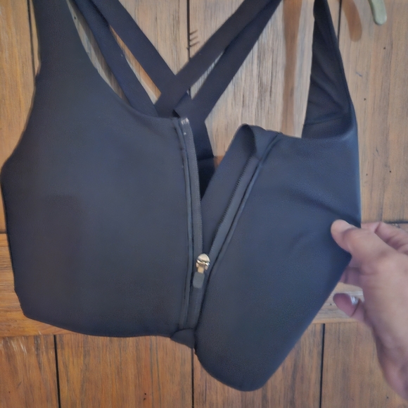 Lululemon Energy Zip Front Bra High SupportLululemon Sports Bra - Picture 4 of 7